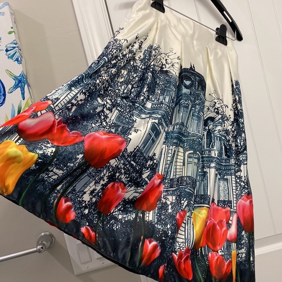 Fun Pop-Art Skirt - Picture 5 of 14